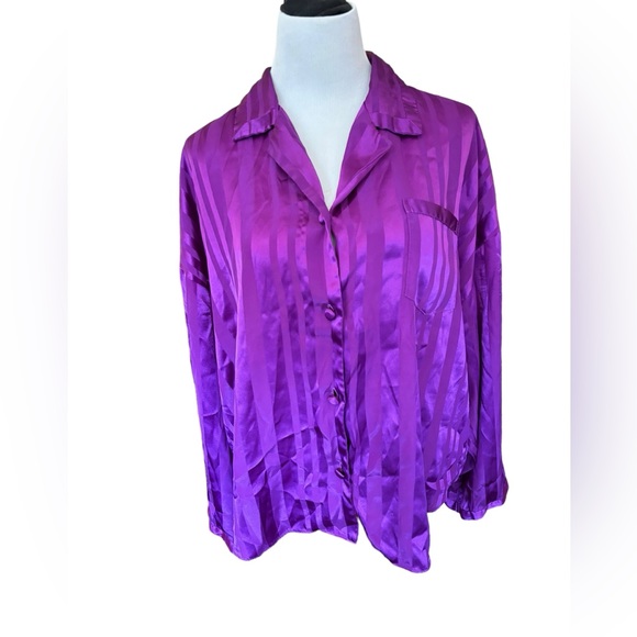 Victoria’s Secret‎ Women’s Purple Stripes Pajama Top Size XL - Picture 1 of 9